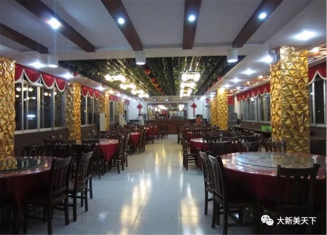 硕龙假日酒店（3星级）