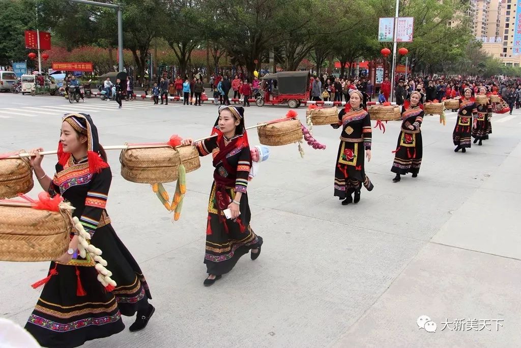 中国侬垌之乡——大新县万人闹元宵！热闹、精彩、有特色！