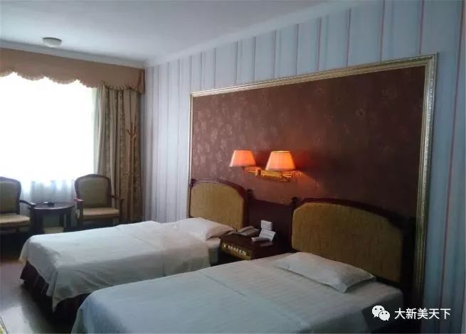 硕龙假日酒店（3星级）